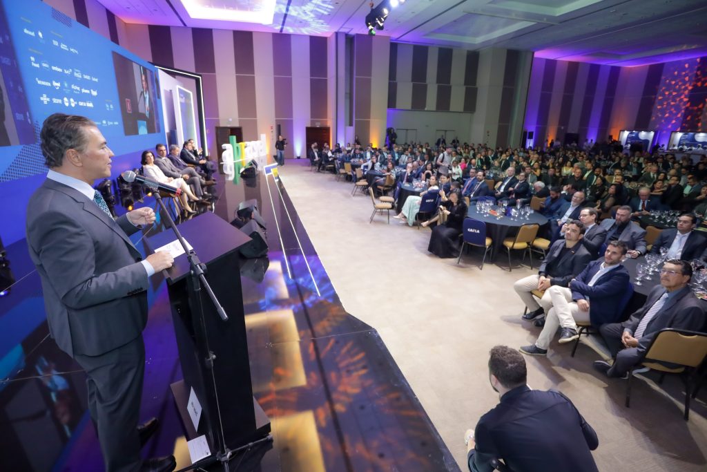 37° Congresso Abrasel, Solenidade – Abertura, Palco, Plateia